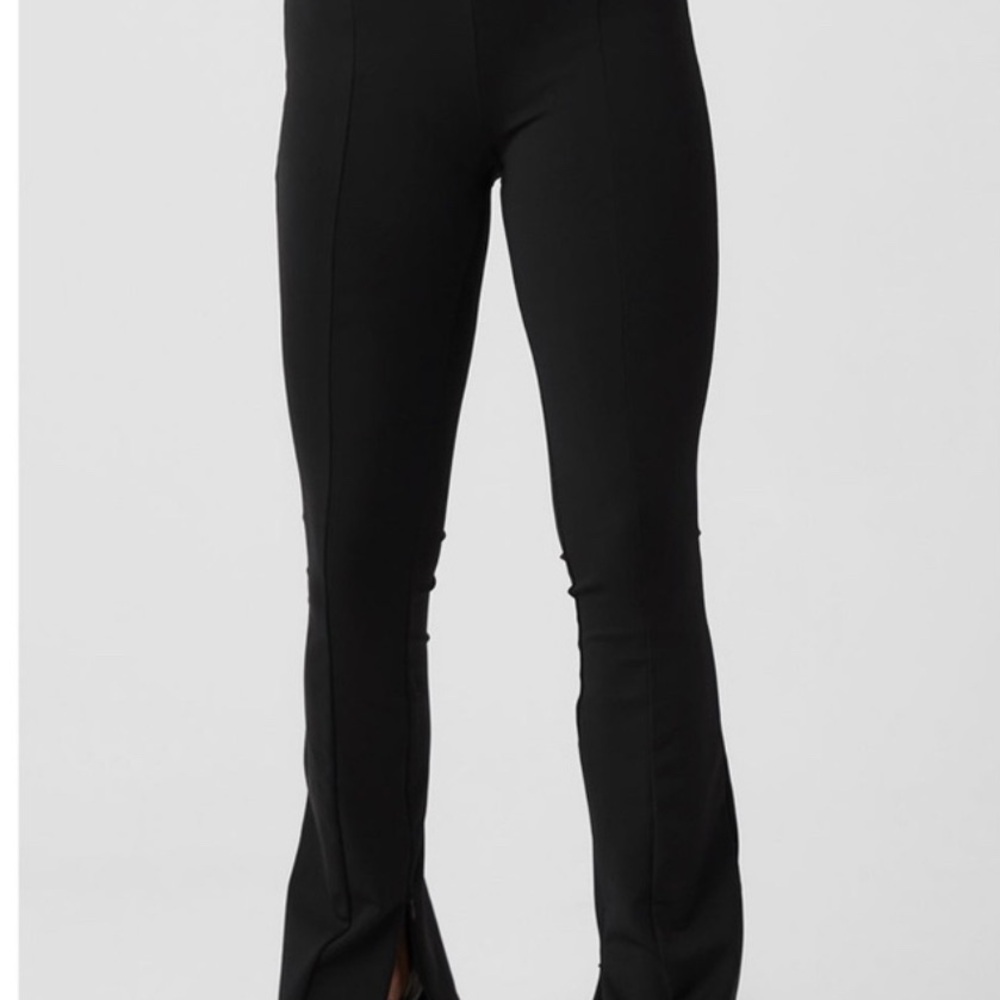 Alo High-Waist Zip It Flare Legging